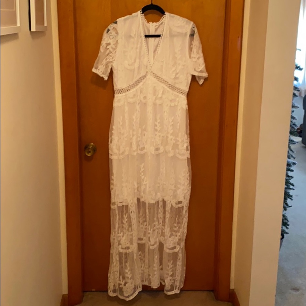 White lace maxi dress